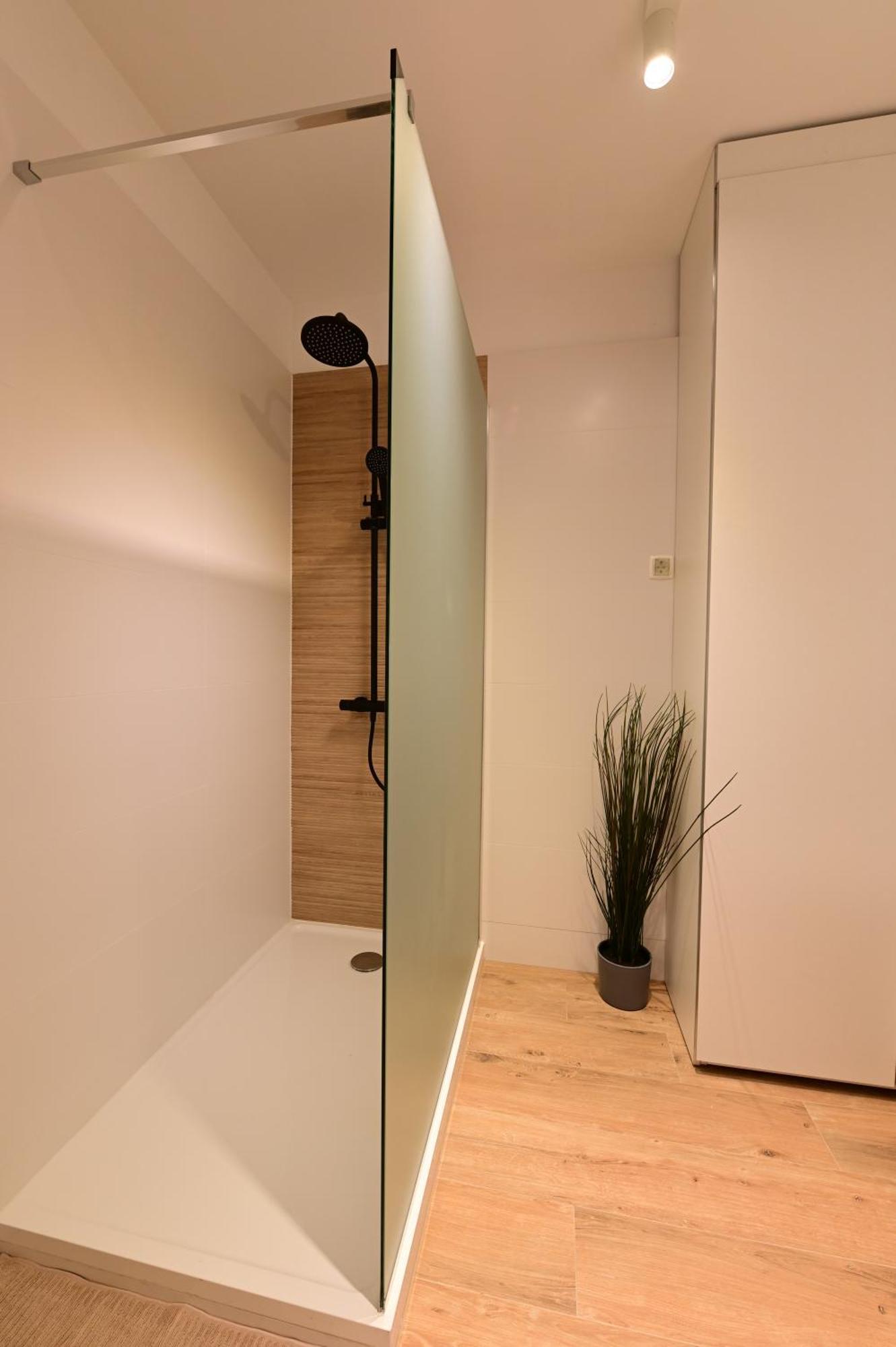 Delux Apartment La Arena With Private Garage Zagreb Exteriör bild